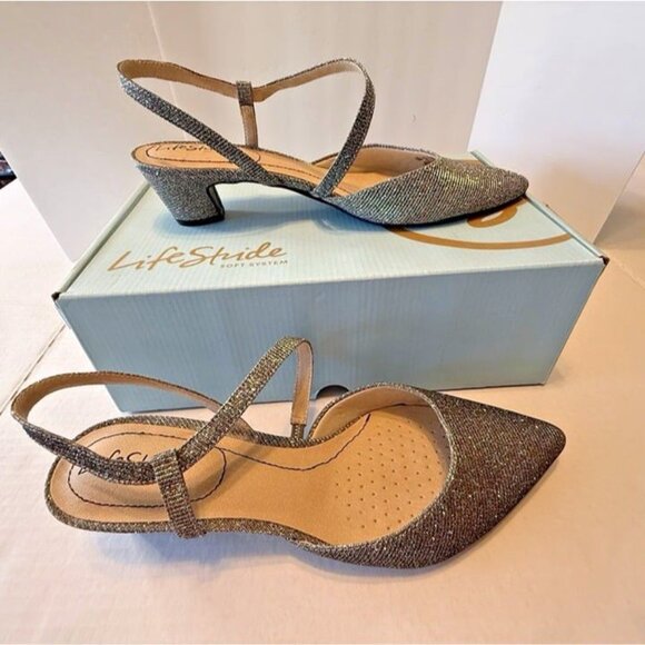 Life Stride Woman 10M Minimalist Pewter Silver Shimmer Kitten Heel Pointed Toe - Picture 6 of 9